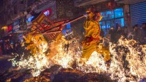 福建游神节带火福州本地消费 休闲娱乐交易额同比增速112%